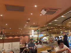 -山焱·炭火自助烤肉(周浦万达店)