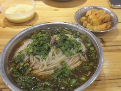 -柳州肥姨妈大骨螺蛳粉(曹路店)