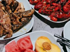 -金滏山烤肉·海鲜·火锅自助餐厅(襄阳万达店)