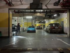 -绿地东海岸-地下停车场