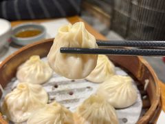 -馋三尺蟹粉小笼(人民广场店)