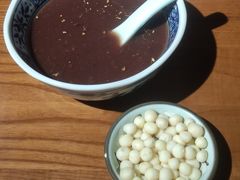 桂花豆沙鸡头米-鑫震源·苏式大虾生煎(山塘街店)