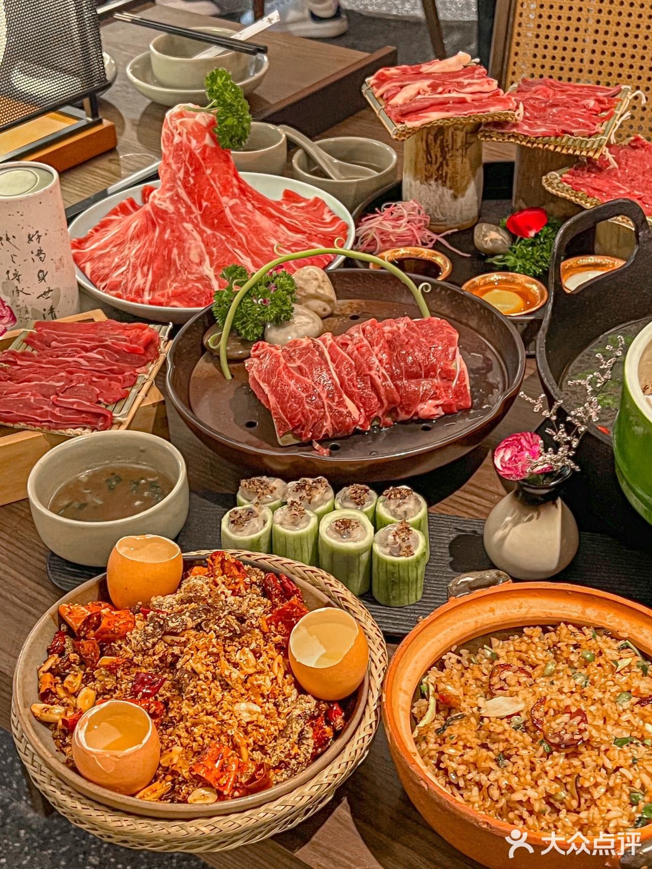 我圆满了！上海来的必吃榜牛肉火锅真好好吃