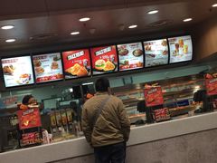 -肯德基(岱宗店)