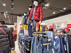 -优衣库(哈尔滨中央大街店)