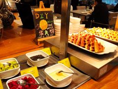 diy华夫饼鸡蛋仔-浙江饭店-喝彩自助餐厅(延安路店)