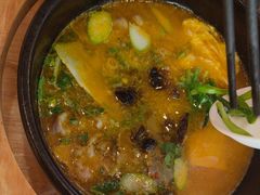 -桥香园过桥米线(国贸店)