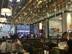 大堂-百事佳烧鸭牛腩(上海虹桥站店)