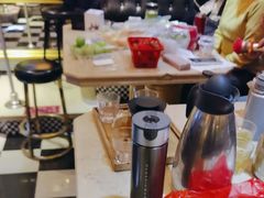 -自由港KTV(王子公主金平店)