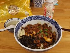 -沪西老弄堂面馆(定西路店)