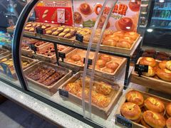 -巴黎贝甜(大宁国际商业广场店)