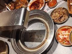 -草家酱蟹炭火烤肉店(珲春南路一店)