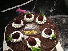 -皇冠幸福里动物奶油生日蛋糕(万达店)