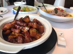 紫砂红烧肉-松鹤楼·非遗·苏帮菜(融科店)