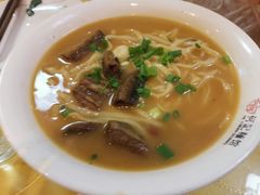 虾爆鳝片-何记面馆(龙泉山店)