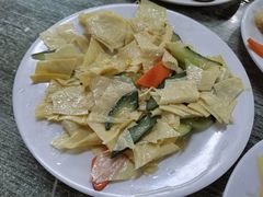 -正宗胖子抻面馆(岭东路店)