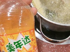 -四囍码头海鲜烧烤自助火锅(外滩南京东路悦荟广场店)