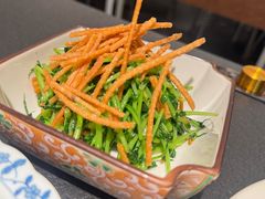 热拌撒子豆苗-锦荟JINHUI·浙江小馆(上海荟聚店)