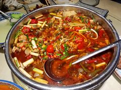 -牟记江湖特色重庆菜鱼蛋小龙虾黄鳝鸡腰(巴南区鱼洞鲁能店)