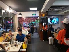 大堂-三头牛·潮汕牛肉生蚝火锅 (夏湾店)