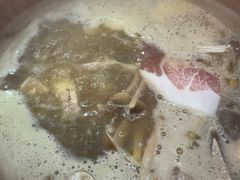 -菌海森林·非遗野生菌火锅(西山区滇池路摩根道店)