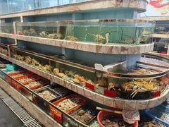 -榕树下海鲜馆(坪山路店)