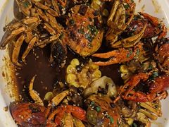 -肥肥虾庄·金牌油焖大虾(汉口城市广场店)