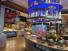 自助取餐区-凤凰岛度假酒店-海鲜自助餐厅