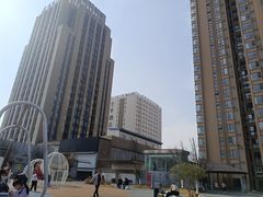 -洋洋广场(南街店)