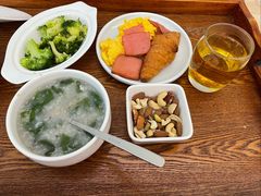 -雪梅月子中心(华侨城店)