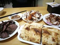 -宝光熏肉鞋底火烧(新街口店)