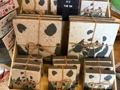 -大象粑粑造纸公园