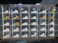-Air Jordan(世贸天阶店)
