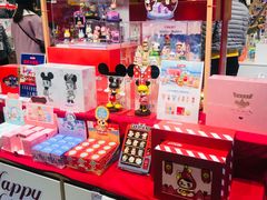 -泡泡玛特POPMART(武汉天地壹方店)
