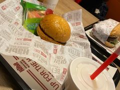 -The Habit Burger Grill 哈比特汉堡(复兴soho店)