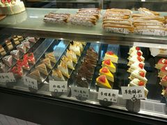 -Dough&Joe团憩(瑞虹天地月亮湾店)