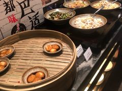 -岷山饭店-芝芝自助餐厅