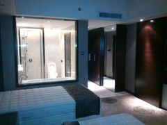 床-深圳福青龙华天假日酒店