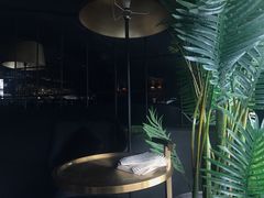 -UNI UNI(环亚凯瑟琳店)