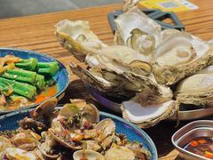 -蚝堡海鲜·威海菜·海肠捞饭·烧烤·亚洲吃蚝公司(幸福门店)