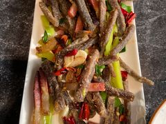 脆皮蕨粑炒腊肉-泉味道贵州厨房(三里河店)