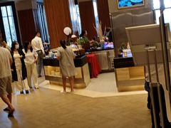 -亚龙湾希尔顿自助餐厅·海鲜·烧烤·沙滩BBQ·现场乐队