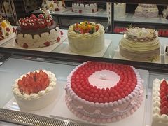 -花花卷卷·鲜食蛋糕(泉屋店)