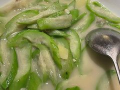 蛤蜊炒胜瓜-荣兴酒家(徐家汇店)