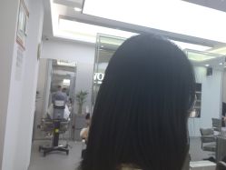 -首脑美发沙龙