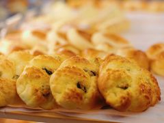 -BONBON BAKERY