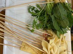 -袁记串串香(泉水轻轨站店)