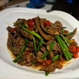 真的是又好吃又下饭还便宜。「手撕包菜」简直了
