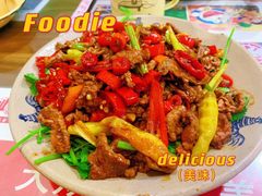 小炒黄牛肉-堂瓦里·传统赣菜(第一街区店)