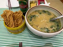 -鹊华居·地道鲁菜·海鲜·融合味(大明湖店)